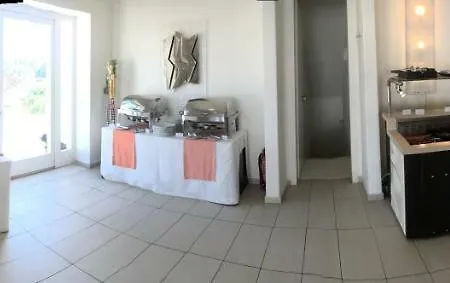 Villa Waterfront Delos Nea Cryssi Akti