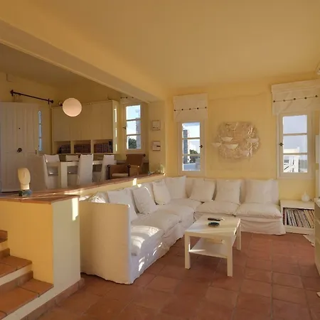Villa Waterfront Delos
