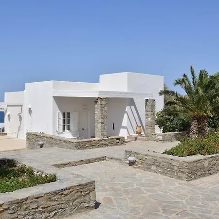 Villa Waterfront Delos *